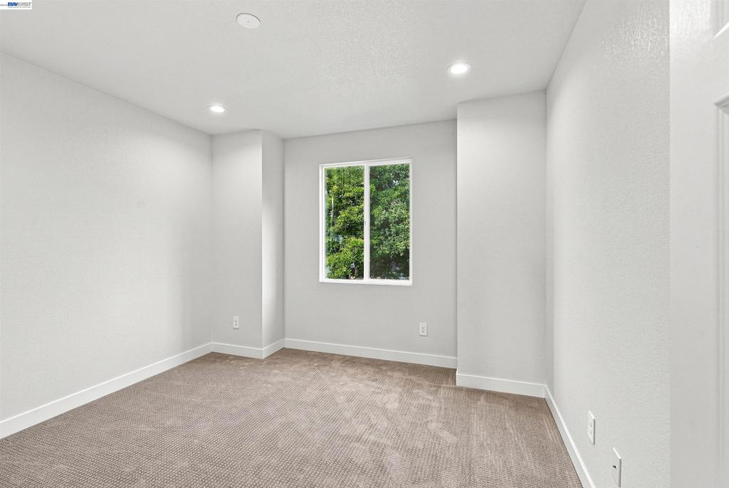 2722 Cowell Rd Property Photo 27