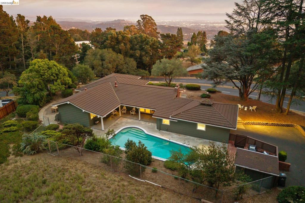 13474 Skyline Blvd Property Photo 58