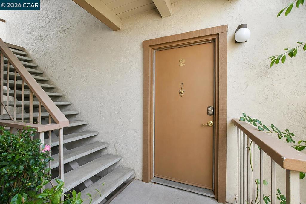 395 Camelback Rd 2 Property Photo 2