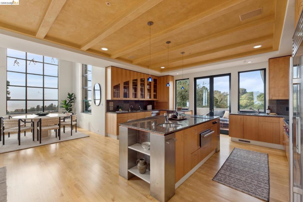 5 Woodside Way Property Photo 16