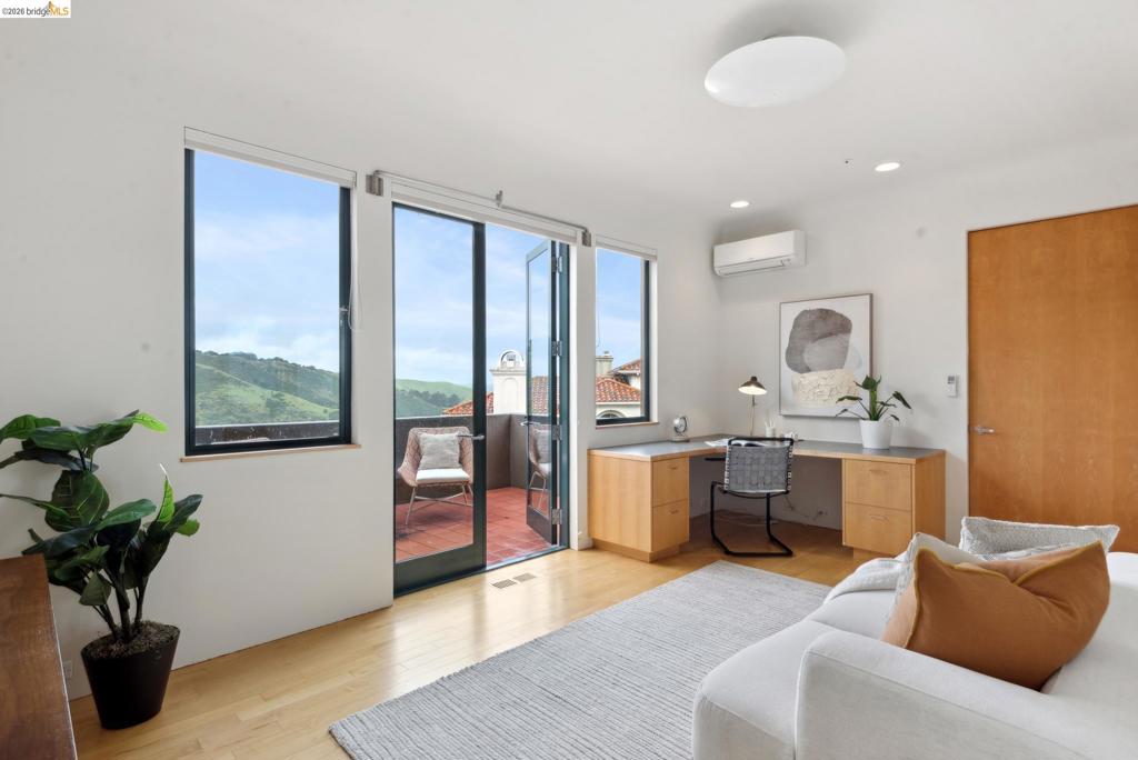 5 Woodside Way Property Photo 25