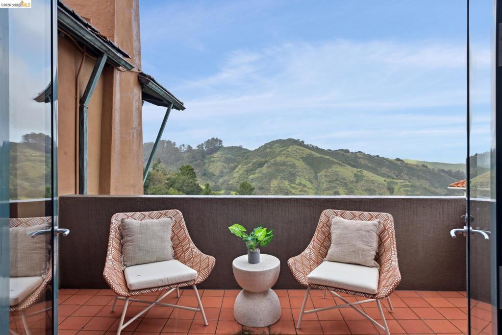 5 Woodside Way Property Photo 26