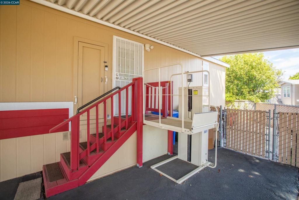 3660 Walnut Blvd Property Photo 22