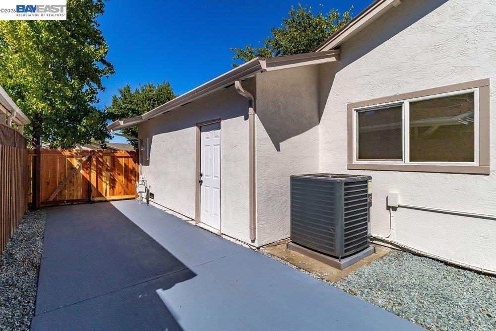 178 Richard Pl Property Photo 42