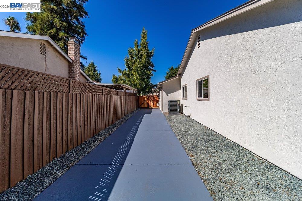 178 Richard Pl Property Photo 43