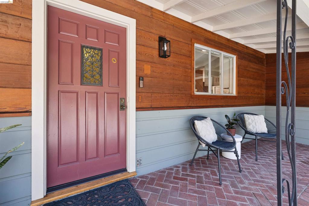 3353 Burdeck Dr Property Photo 15