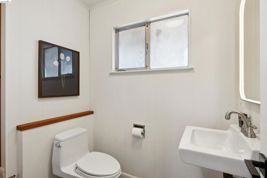 3353 Burdeck Dr Property Photo 81
