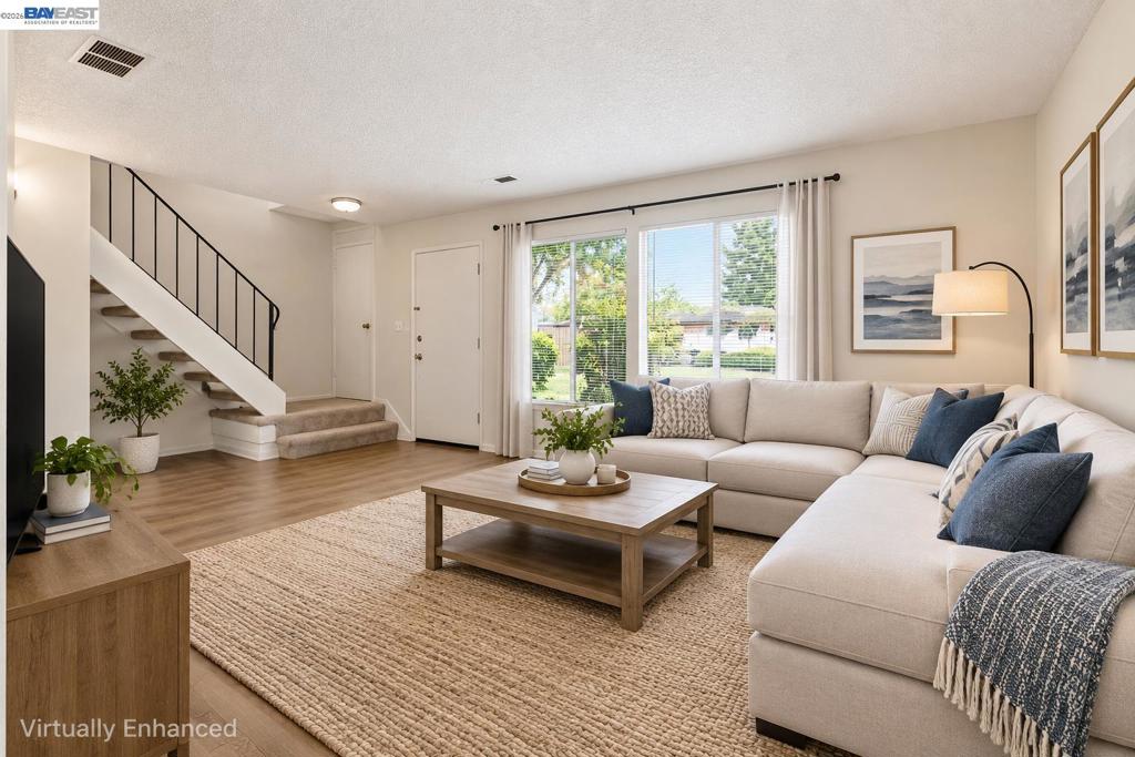 34644 Greenstone Cmn Property Photo 9