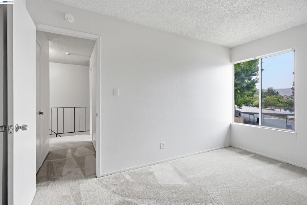 34644 Greenstone Cmn Property Photo 18