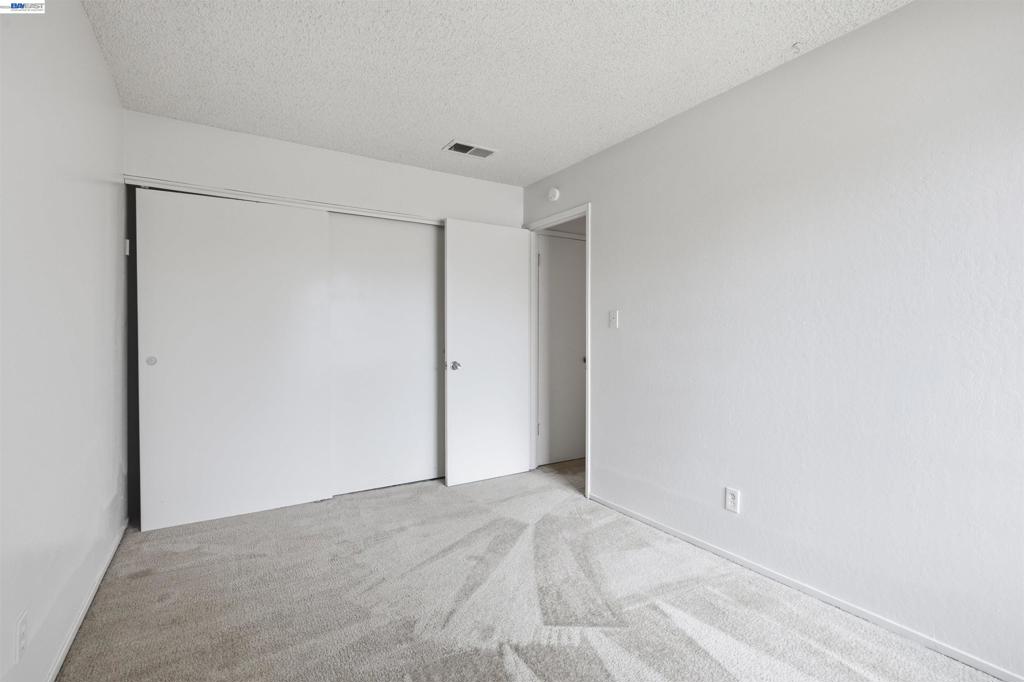 34644 Greenstone Cmn Property Photo 22