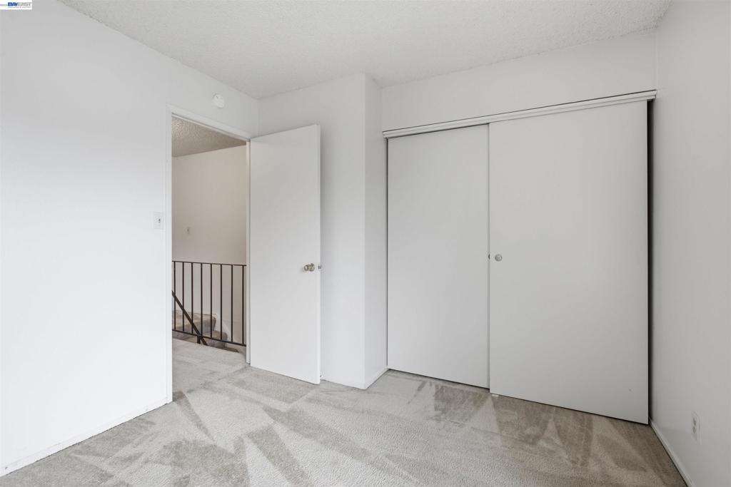 34644 Greenstone Cmn Property Photo 23