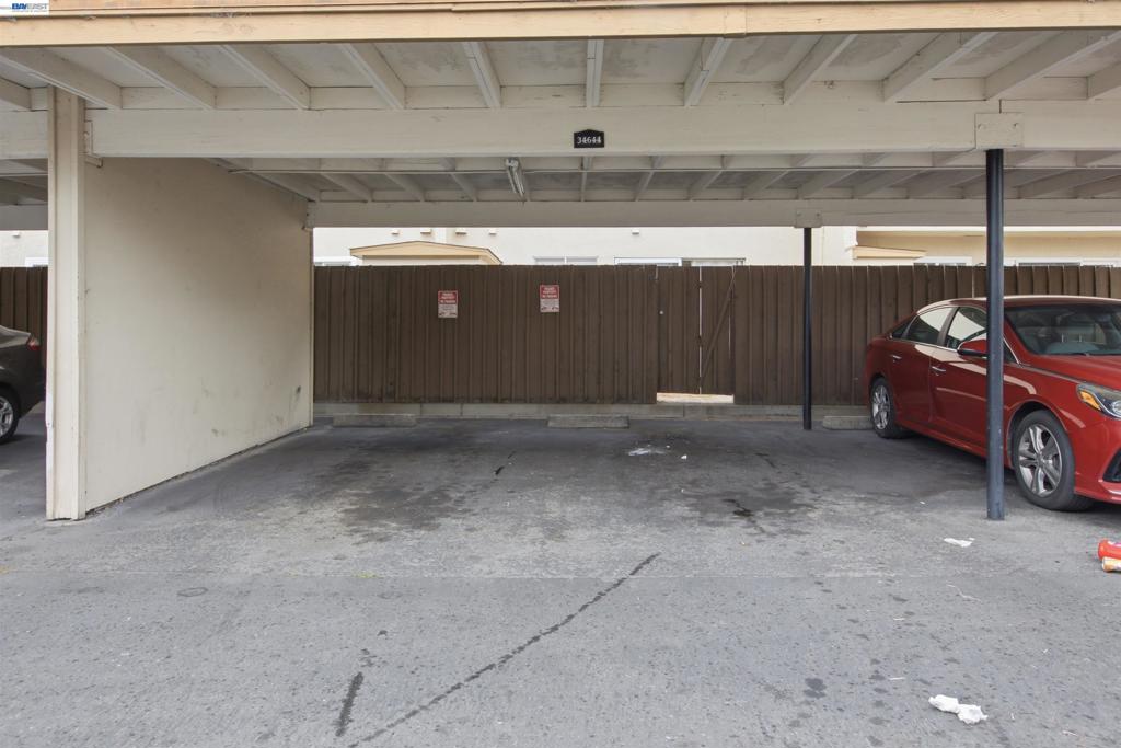 34644 Greenstone Cmn Property Photo 25