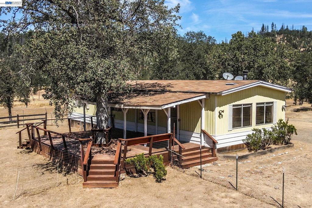 61 Blanchard Flat Property Photo 2