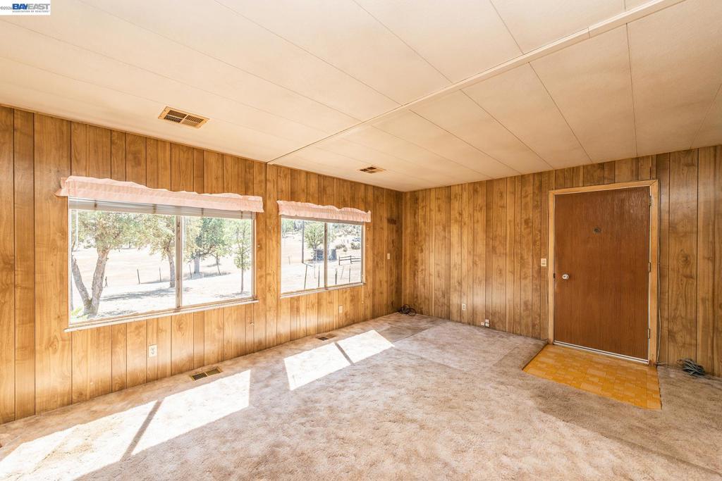 61 Blanchard Flat Property Photo 7