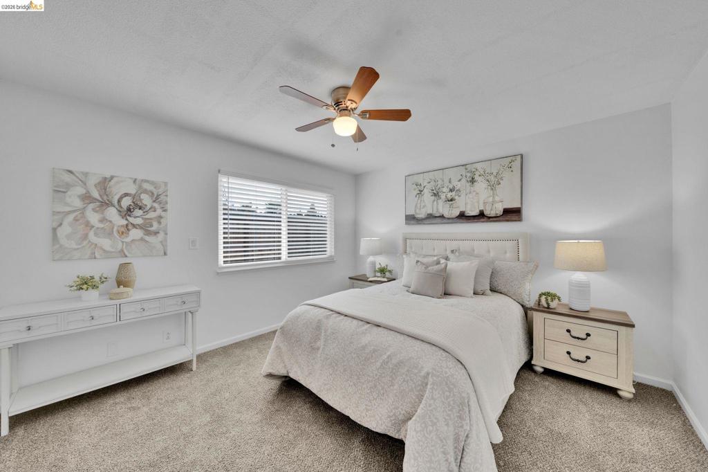 1300 Trembath Ln Property Photo 8