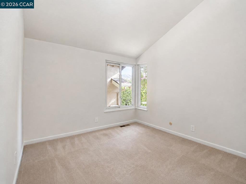 1325 New Hampshire Dr Property Photo 23