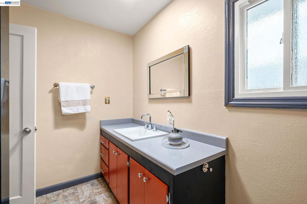 1540 Crescent Ave Property Photo 14