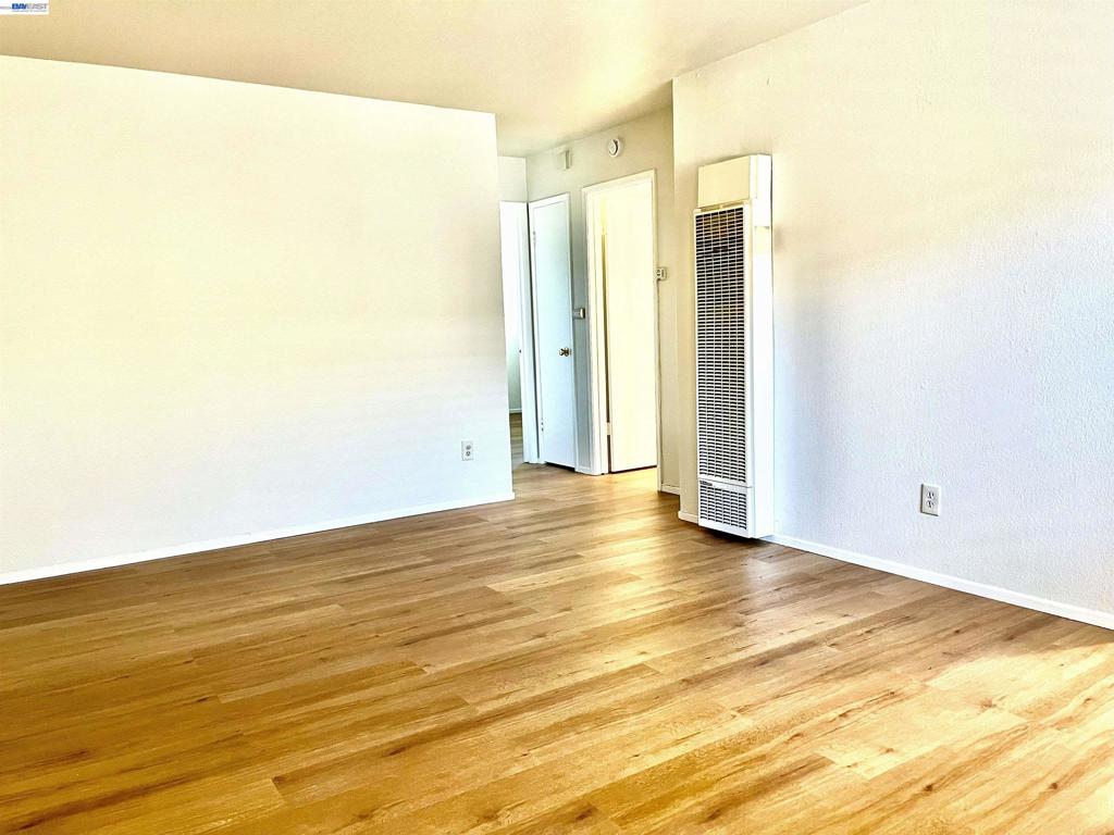 582 E H St Property Photo 3