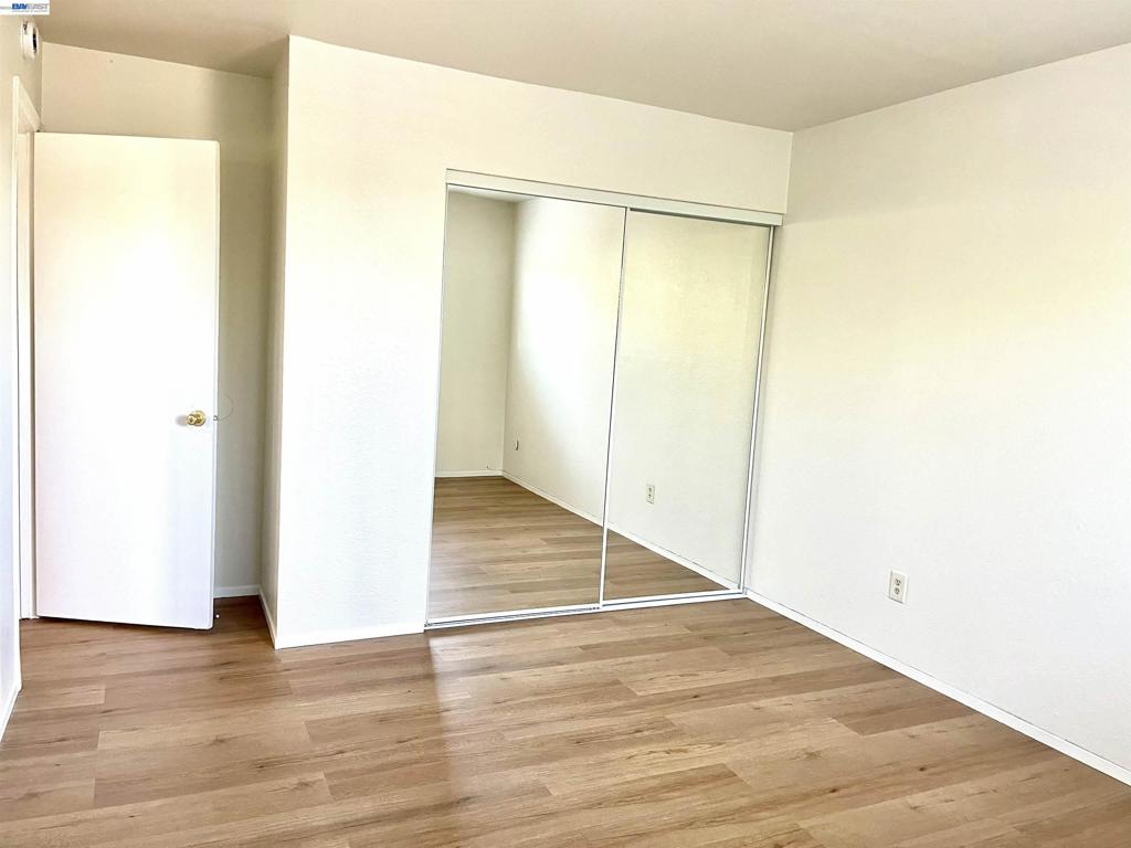 582 E H St Property Photo 6