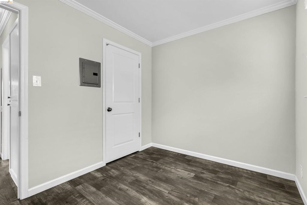 1150 Lincoln Ave Property Photo 6