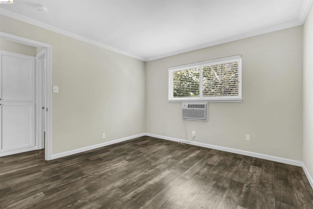 1150 Lincoln Ave Property Photo 7
