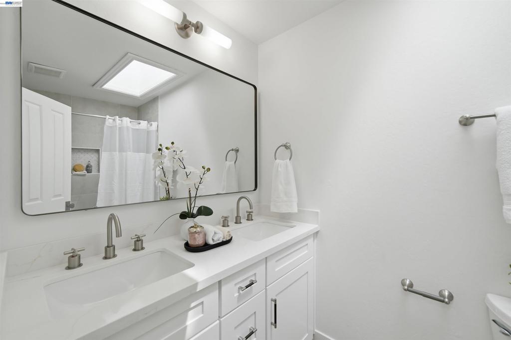 7516 Olive Dr Property Photo 21