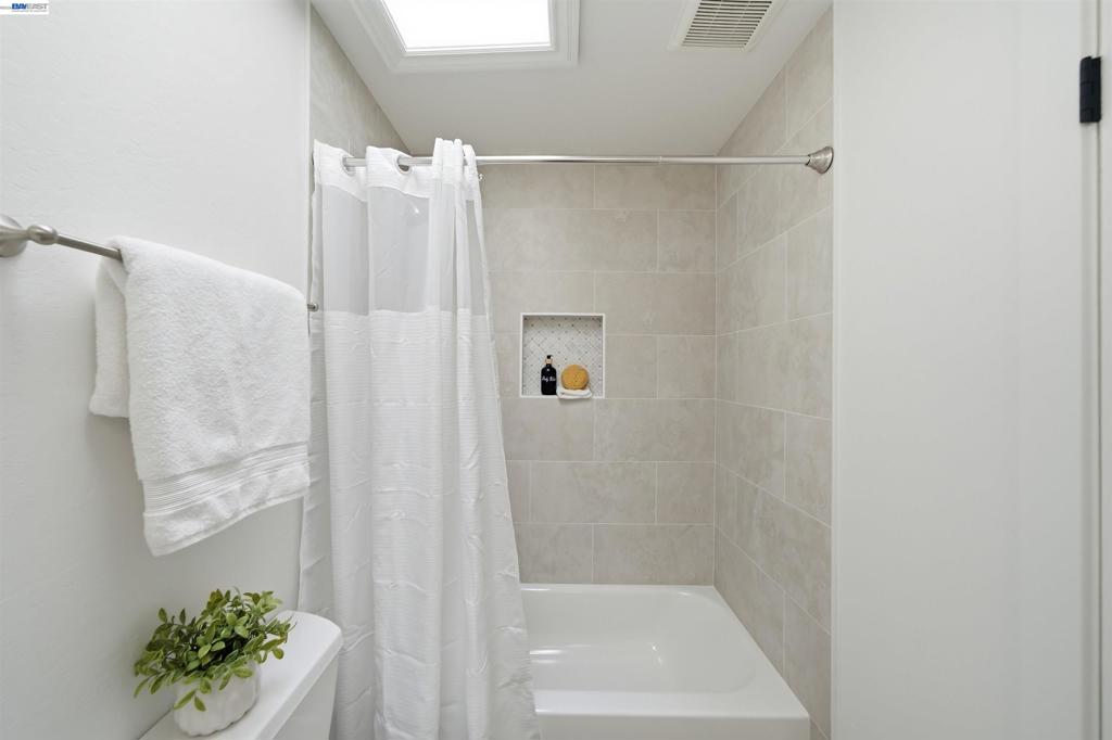 7516 Olive Dr Property Photo 22