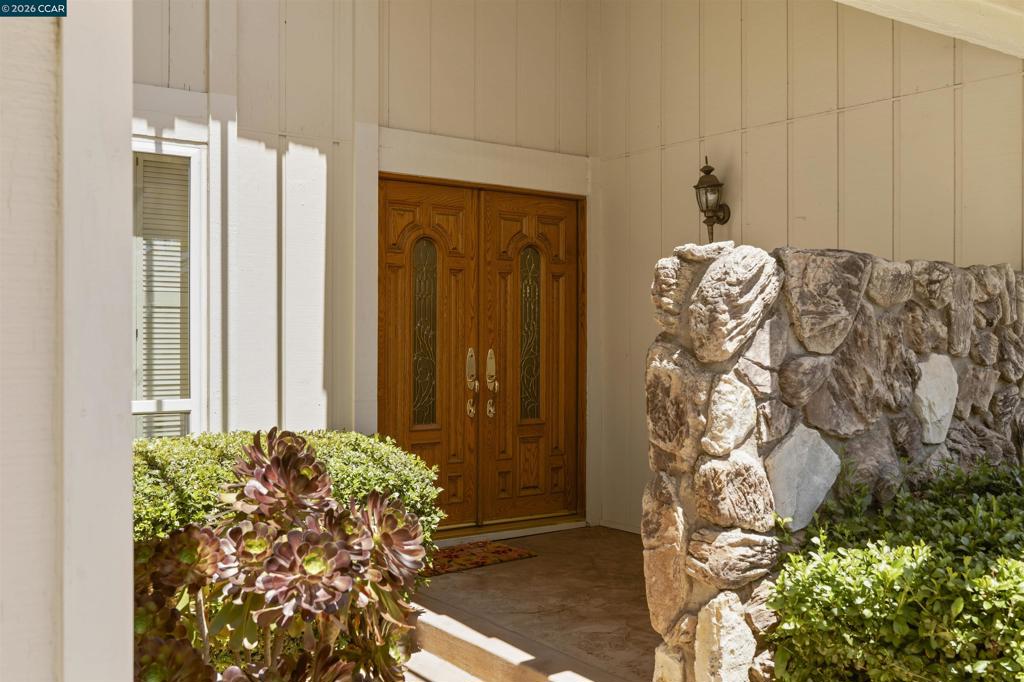 3237 Vera Cruz Dr Property Photo 4