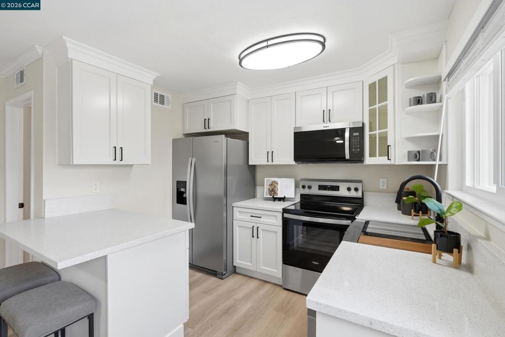 1571 Schenone Ct A Property Photo 14