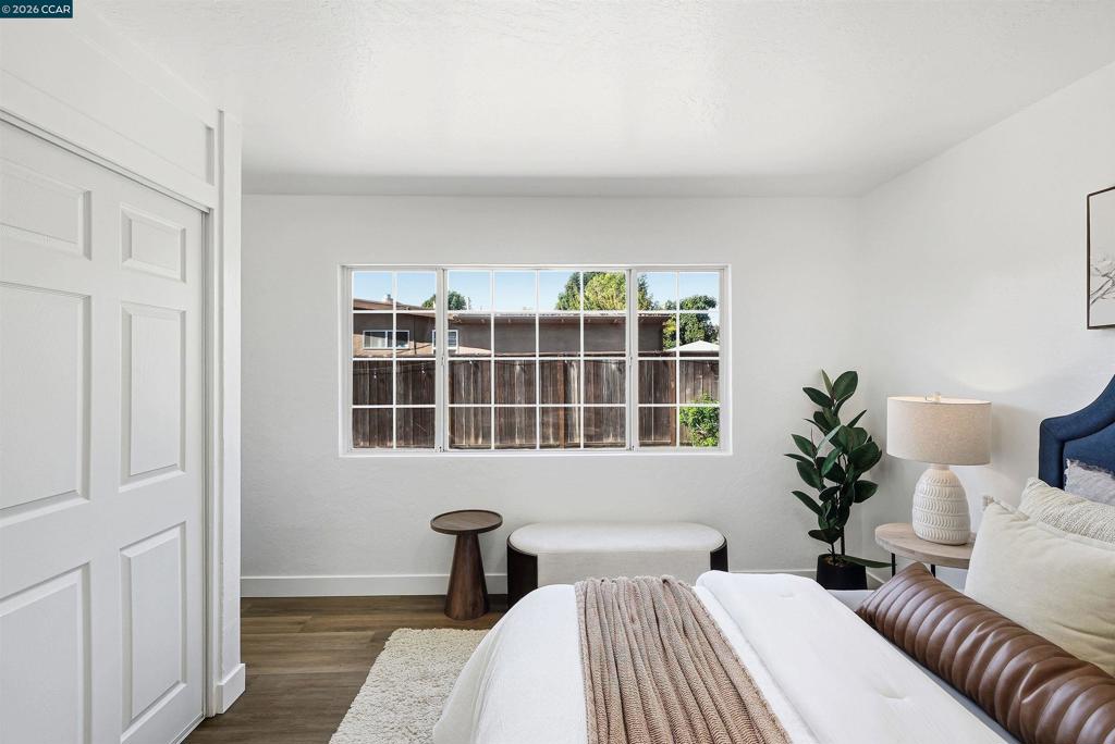 24644 Woodacre Ave Property Photo 14