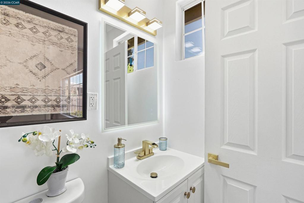 24644 Woodacre Ave Property Photo 16