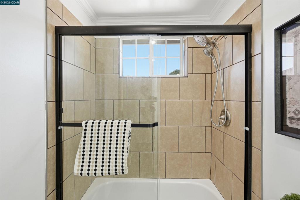 24644 Woodacre Ave Property Photo 21