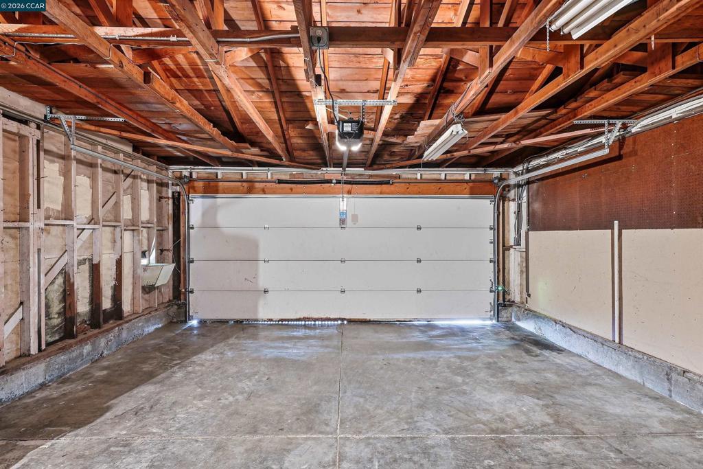 24644 Woodacre Ave Property Photo 30