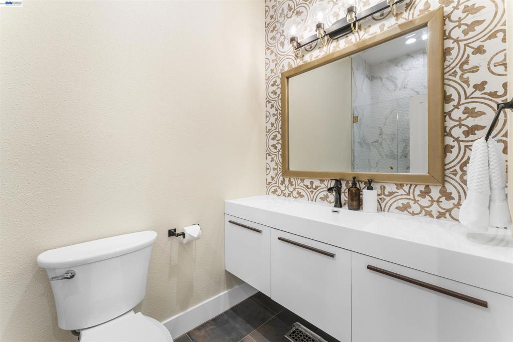 1339 Pegan Cmn Property Photo 14