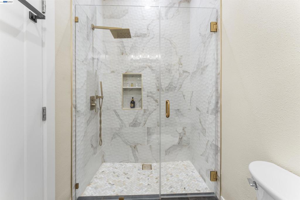 1339 Pegan Cmn Property Photo 15