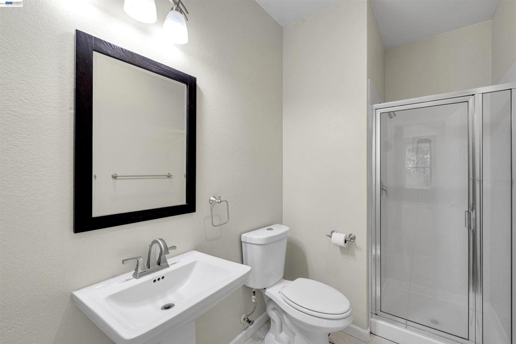 10324 Almanor Cir Property Photo 4