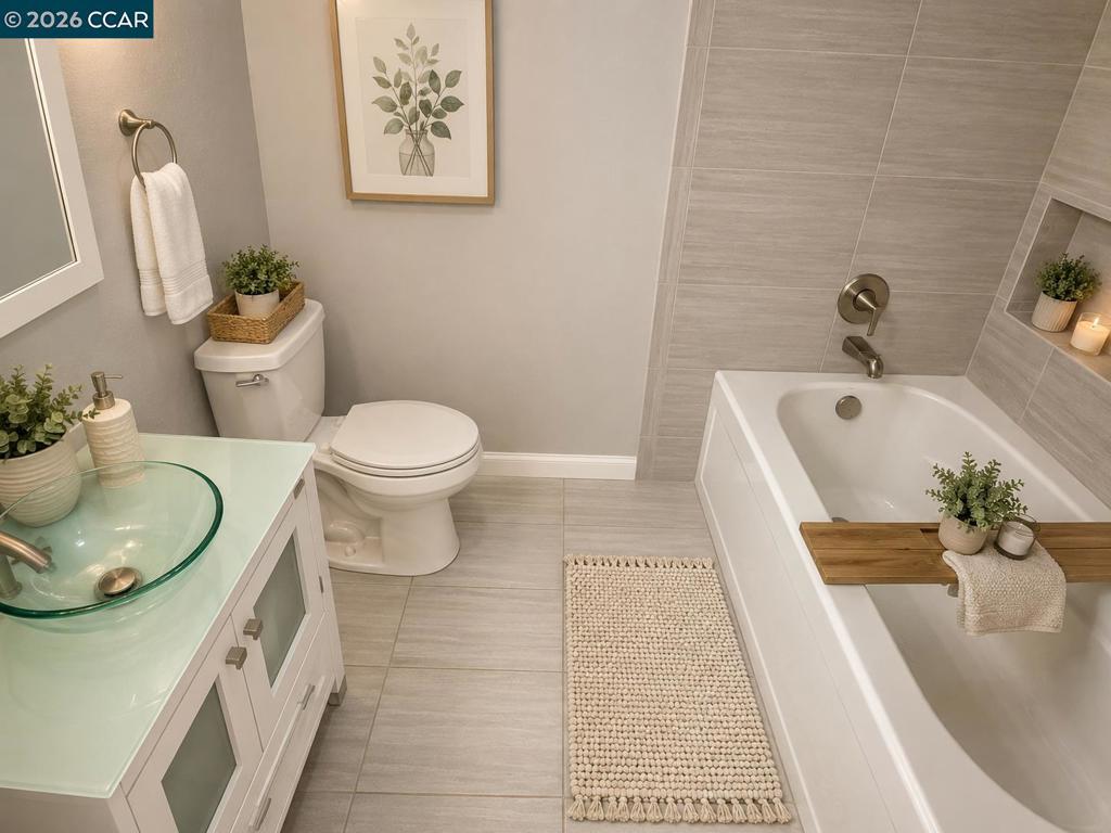3903 Silver Oaks Way Property Photo 5