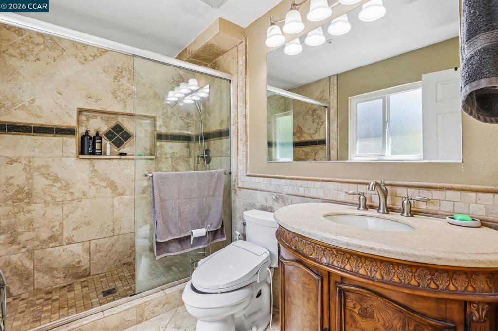 3903 Silver Oaks Way Property Photo 14