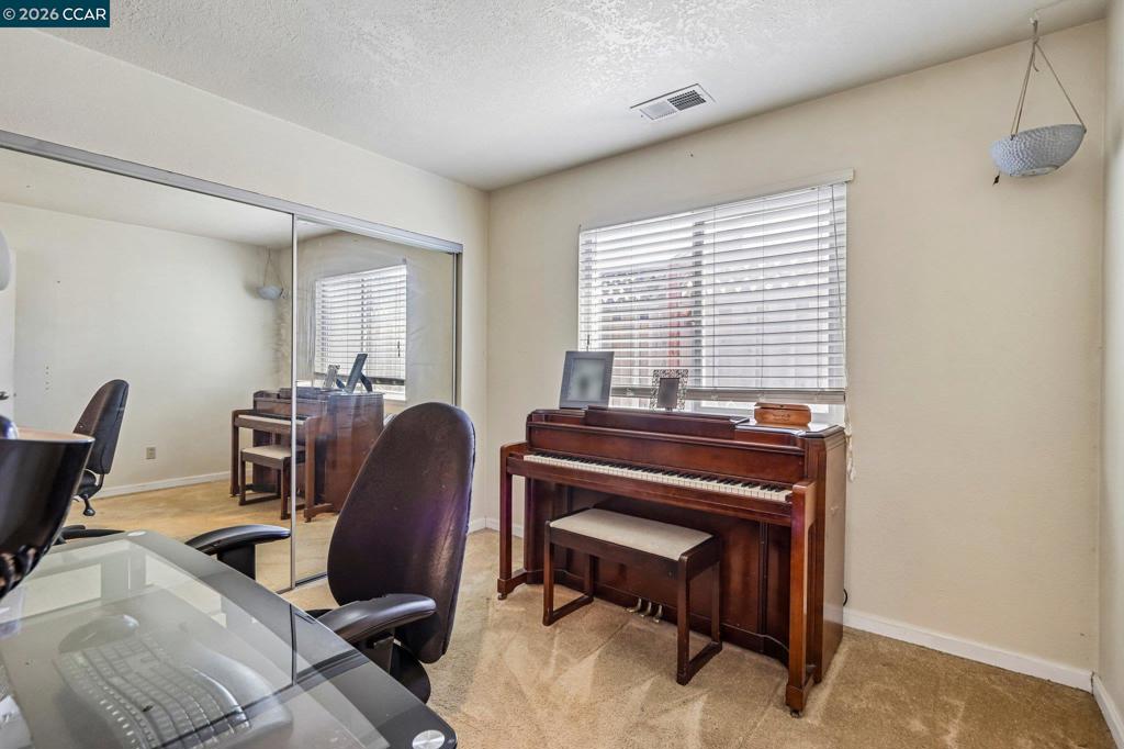 3903 Silver Oaks Way Property Photo 15