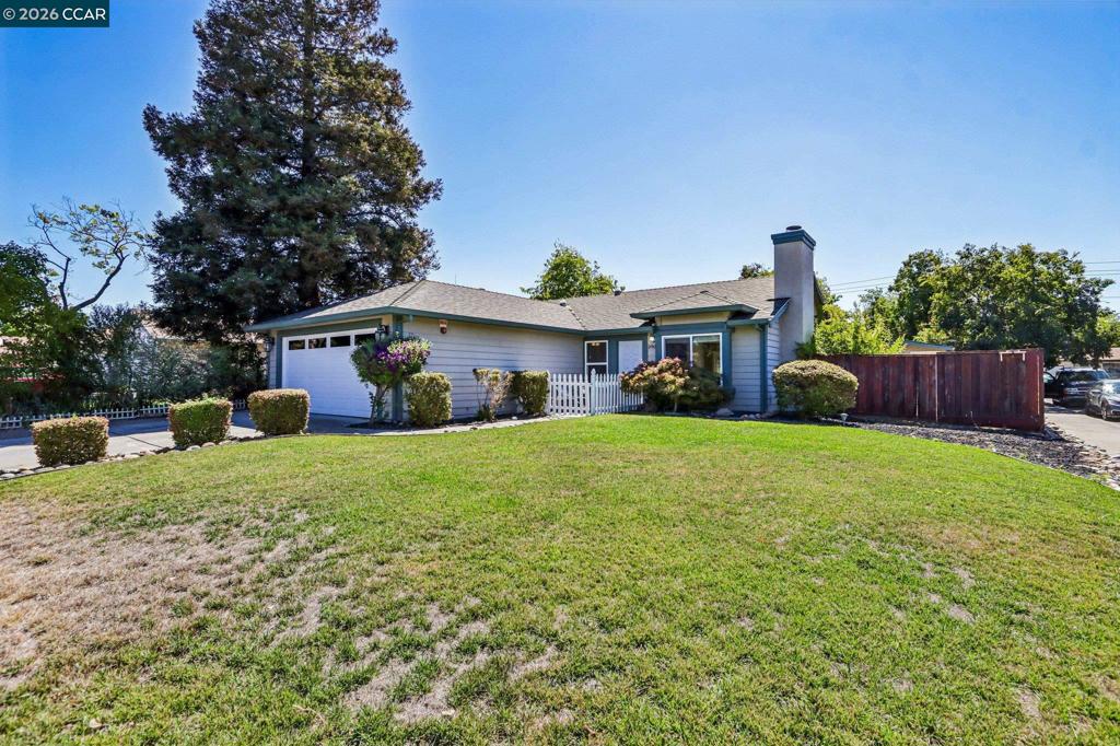 3903 Silver Oaks Way Property Photo 23
