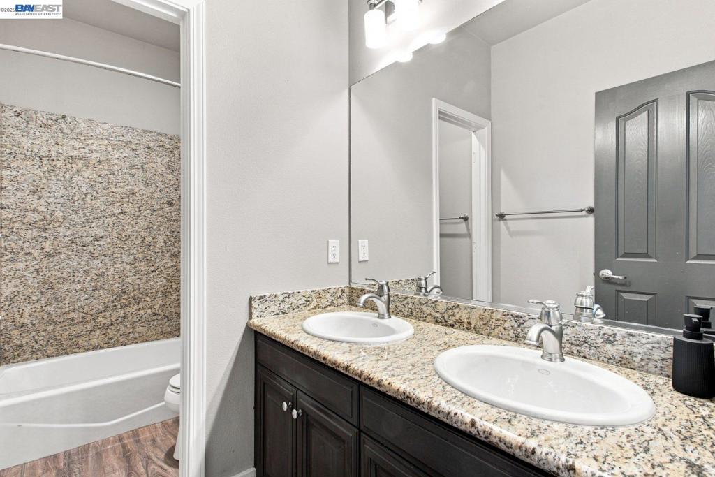 1172 Pimento Dr Property Photo 28