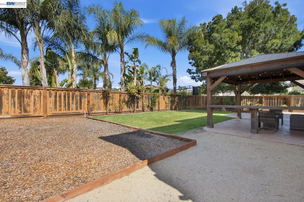 1172 Pimento Dr Property Photo 39