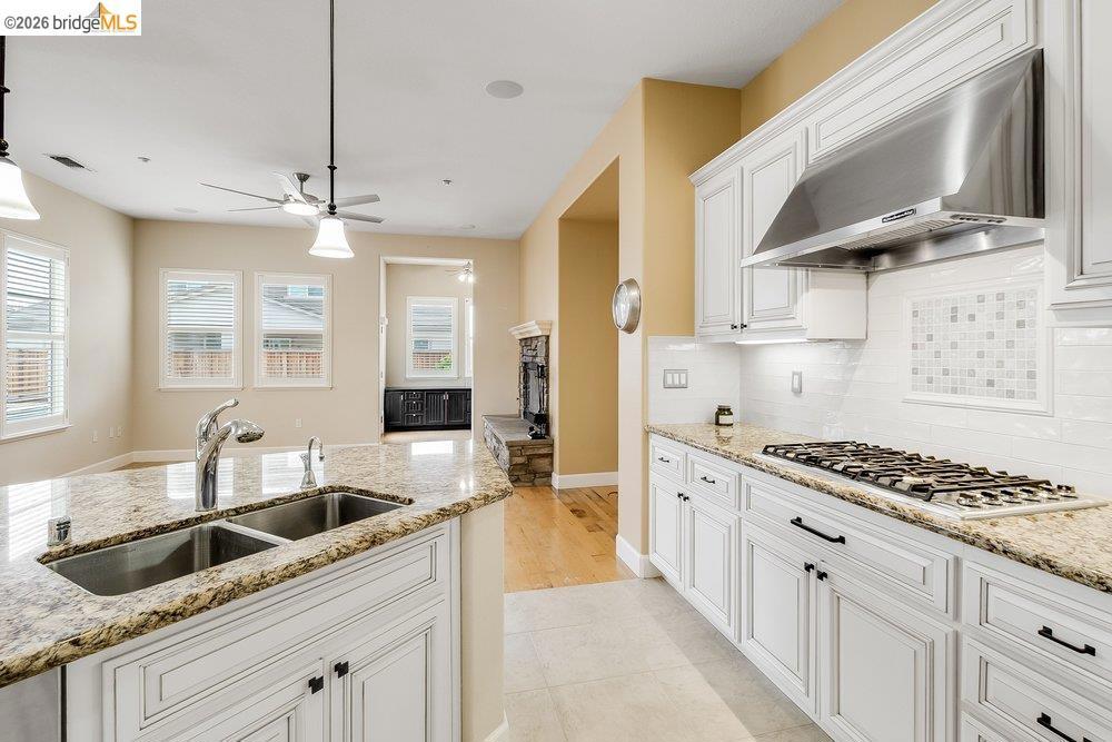 1700 Ashbourne Pl Property Photo 26