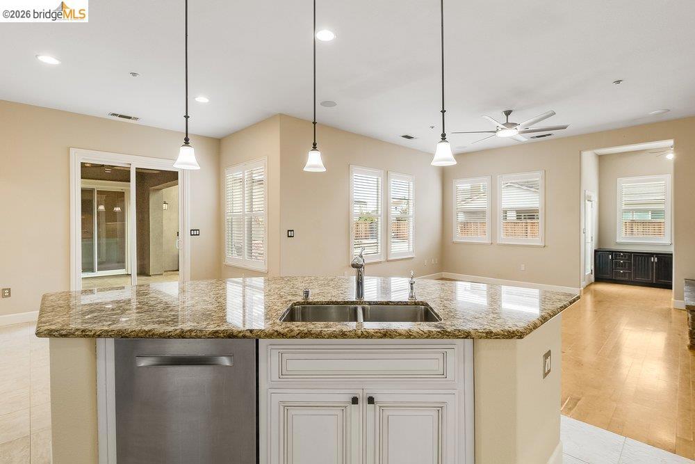 1700 Ashbourne Pl Property Photo 27