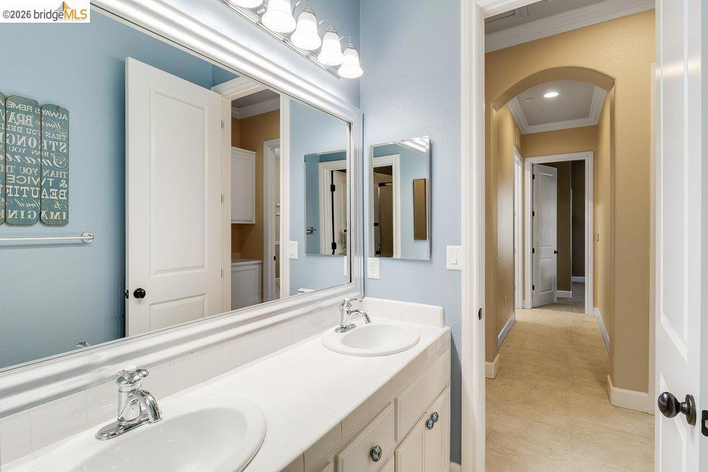 1700 Ashbourne Pl Property Photo 40