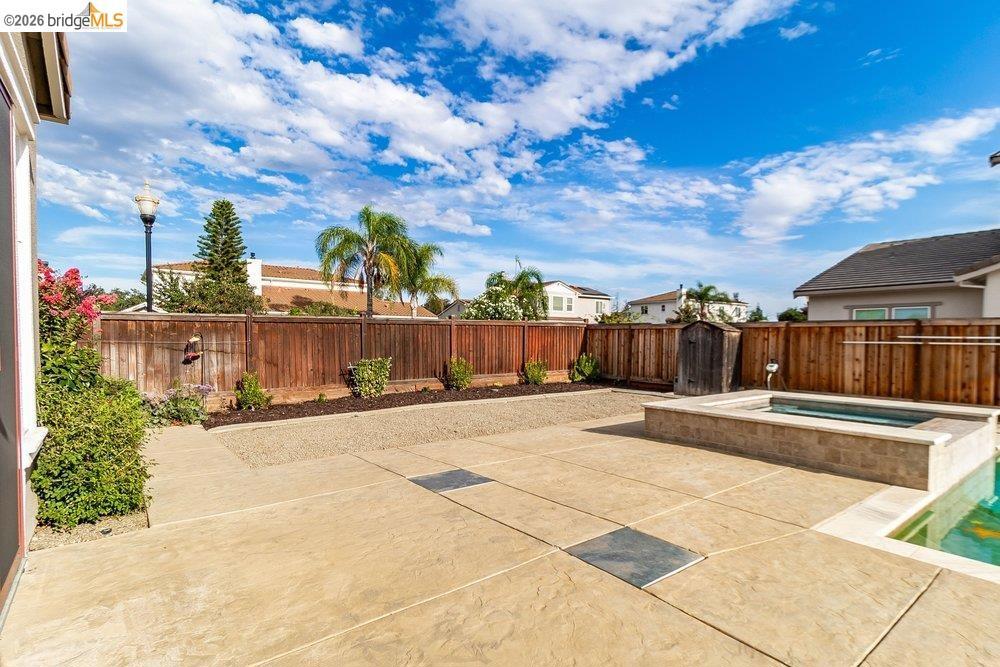 1700 Ashbourne Pl Property Photo 77