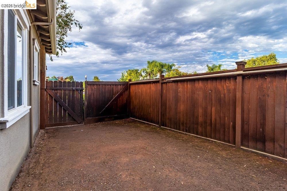 1700 Ashbourne Pl Property Photo 79