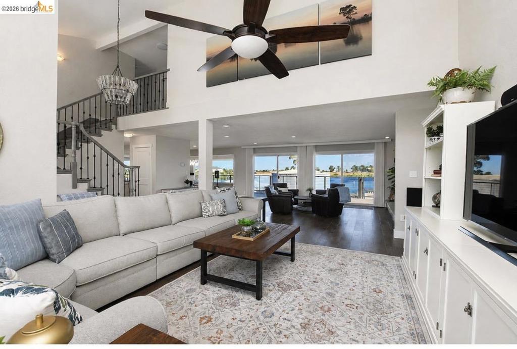 4818 Cabrillo Pt Property Photo 10
