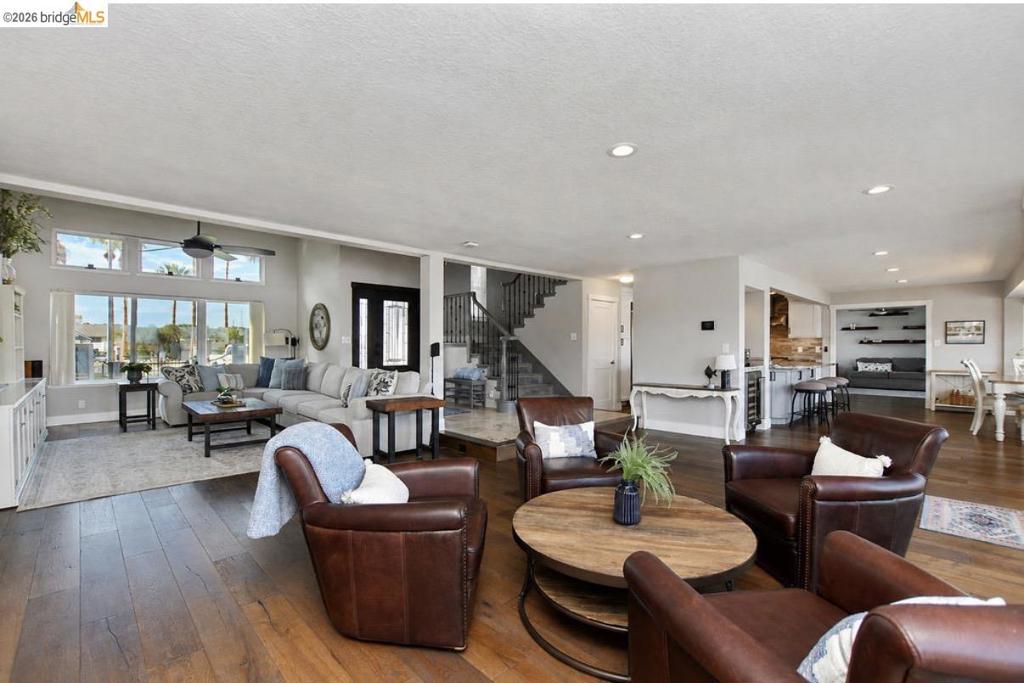 4818 Cabrillo Pt Property Photo 11