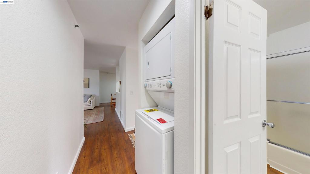 683 Newbury Ln 274 Property Photo 12